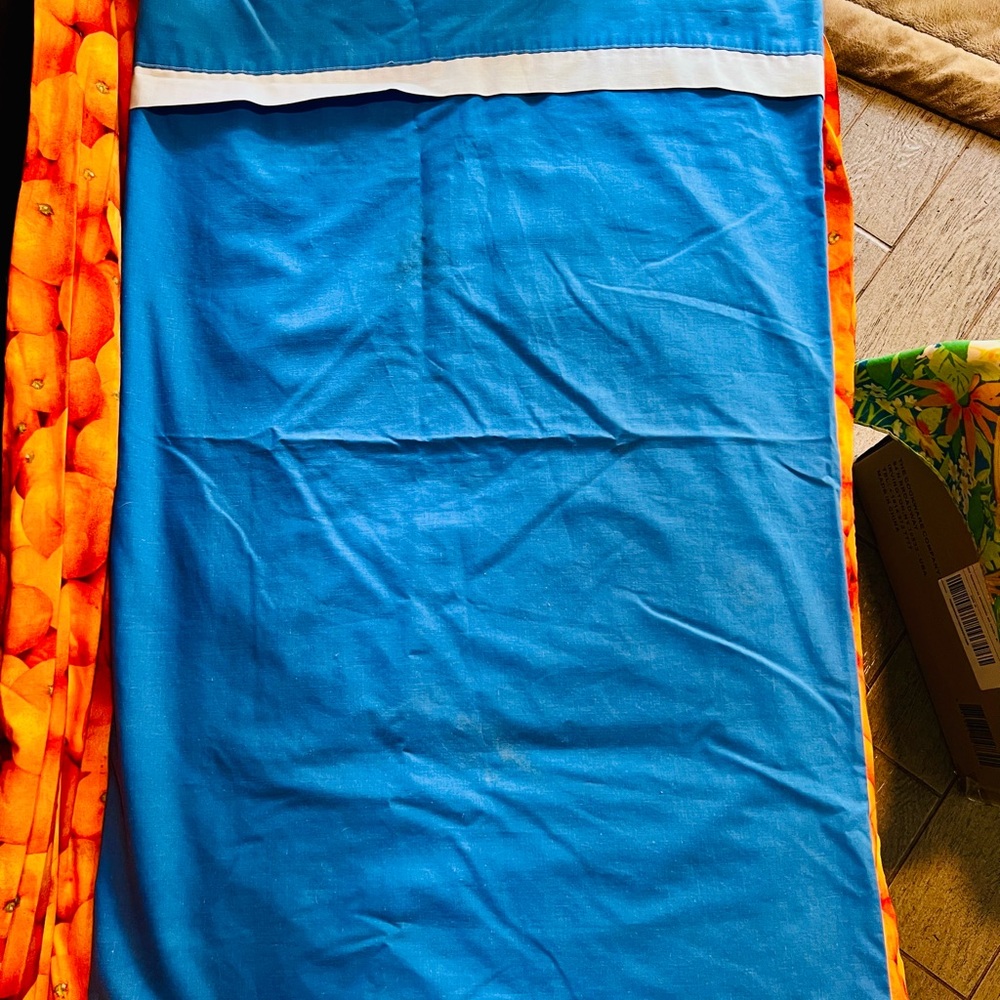 Fieldcrest Blue Pillowcases (2)